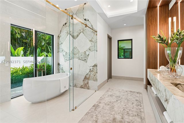 12250 SW 62nd Ave, Pinecrest, FL 33156