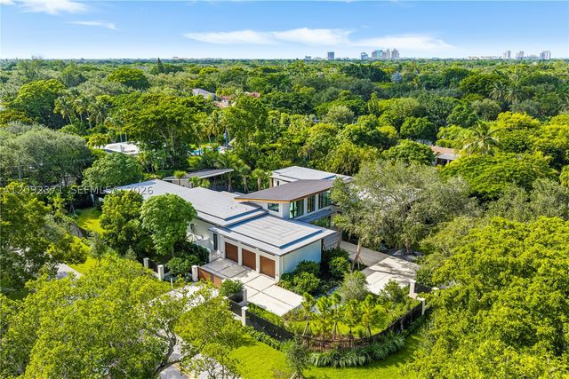 12250 SW 62nd Ave, Pinecrest, FL 33156