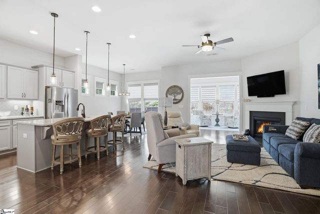 12 Moray Place, Simpsonville, SC 29681