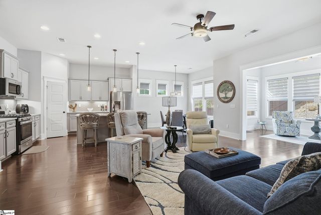 12 Moray Place, Simpsonville, SC 29681