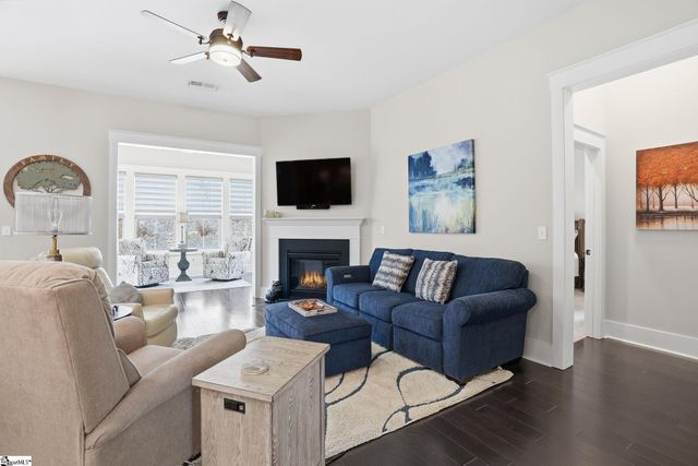 12 Moray Place, Simpsonville, SC 29681