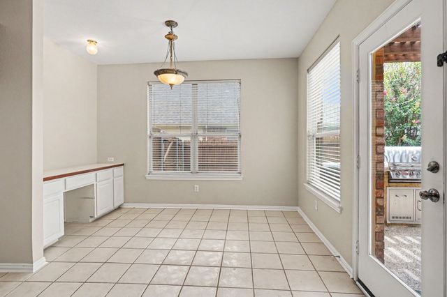 11829 Warbler Lane, Fort Worth, TX 76244