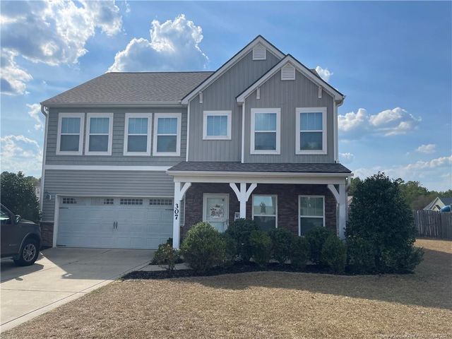 307 Feathers Lane, Raeford, NC 28376