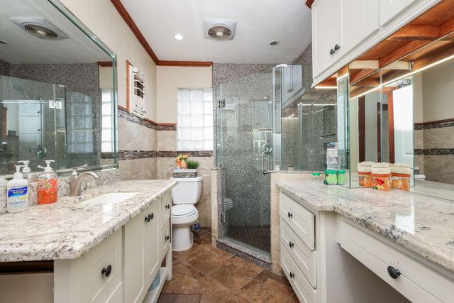 266 W Riverwood Drive, Houston, TX 77076
