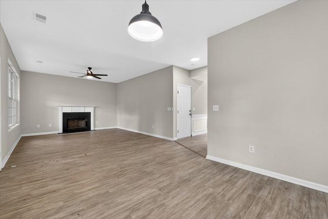 215 Evesham Drive, Summerville, SC 29485