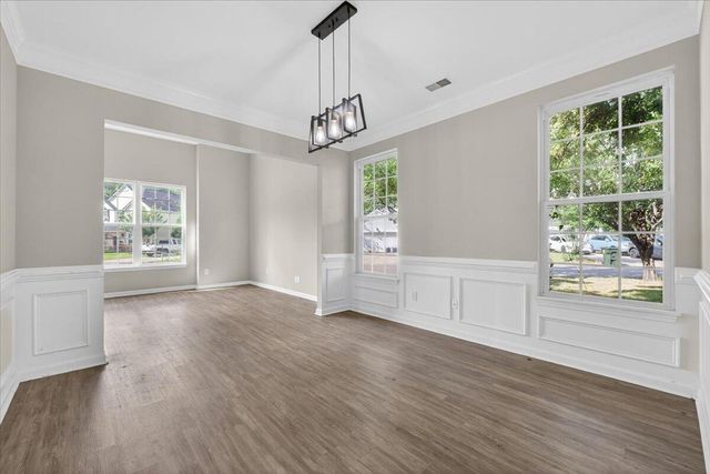 215 Evesham Drive, Summerville, SC 29485