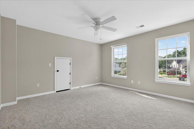 215 Evesham Drive, Summerville, SC 29485