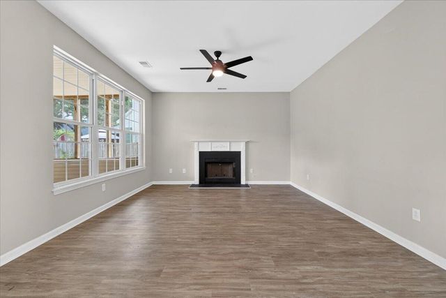 215 Evesham Drive, Summerville, SC 29485