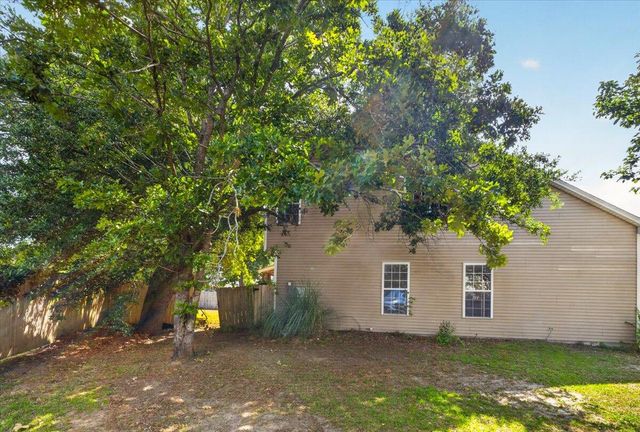 215 Evesham Drive, Summerville, SC 29485