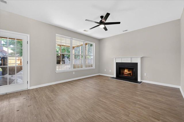 215 Evesham Drive, Summerville, SC 29485