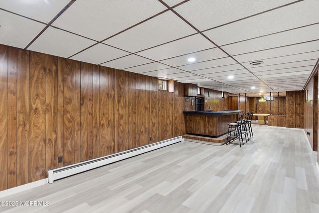 5 Washington Avenue, Morganville, NJ 07751