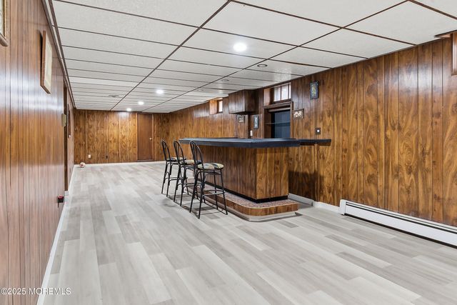 5 Washington Avenue, Morganville, NJ 07751