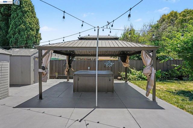 1598 Beechwood Ave, San Leandro, CA 94579