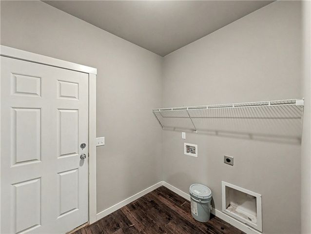 860 & 862 Oakwood Court, Centerton, AR 72719