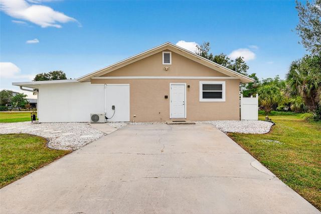 119 GLENHOLM AVENUE, Punta Gorda, FL 33950
