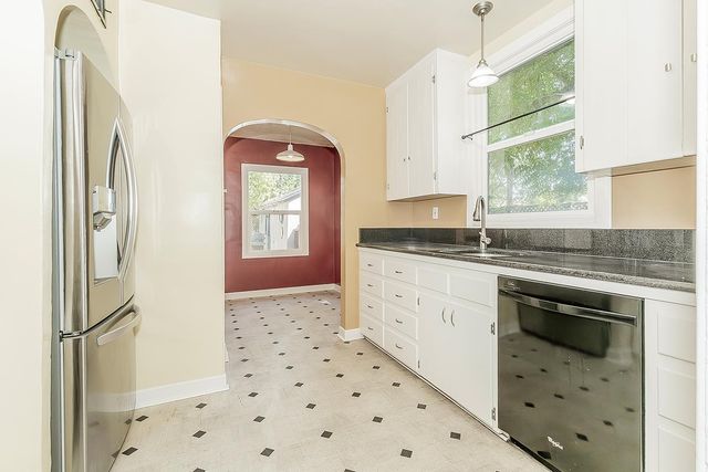 2030 N Wilson Avenue, Fresno, CA 93704