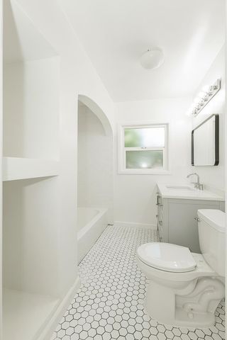 2030 N Wilson Avenue, Fresno, CA 93704