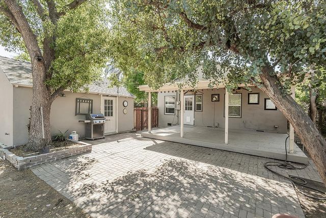 2030 N Wilson Avenue, Fresno, CA 93704