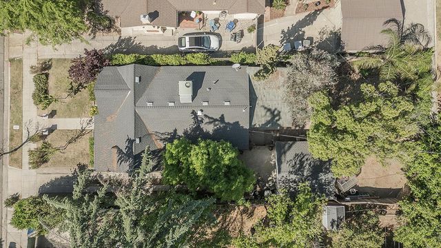 2030 N Wilson Avenue, Fresno, CA 93704