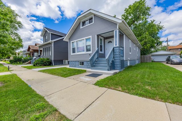 10012 S Yale Avenue, Chicago, IL 60628