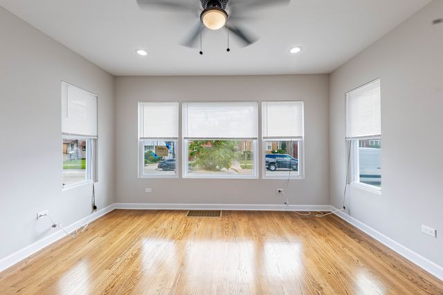 10012 S Yale Avenue, Chicago, IL 60628