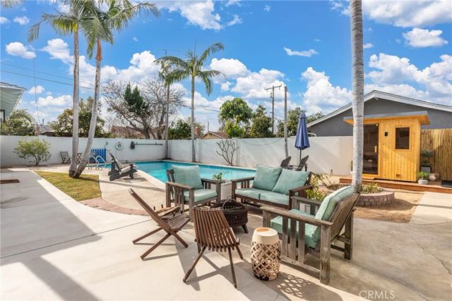 1550 Palais, Anaheim, CA 92802