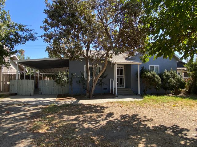 30694 Road 64, Visalia, CA 93291