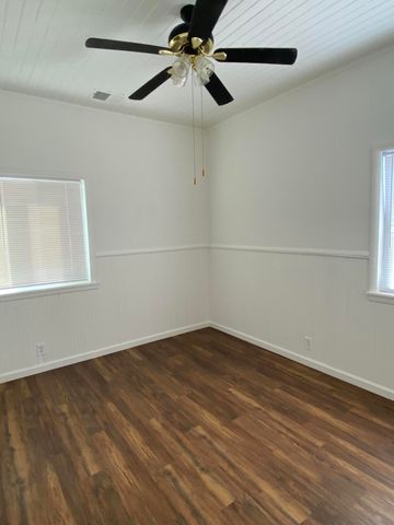 30694 Road 64, Visalia, CA 93291