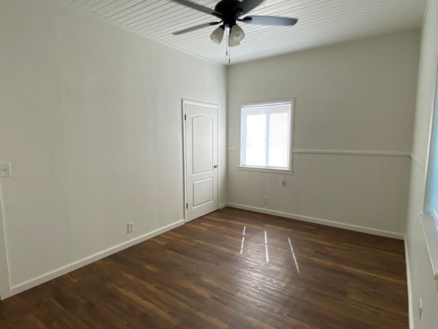 30694 Road 64, Visalia, CA 93291