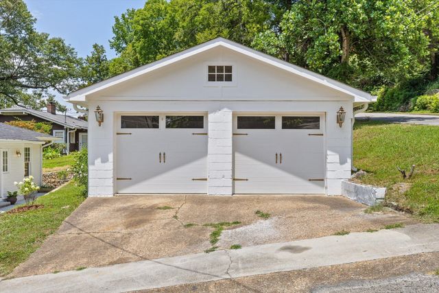 4218 Tennessee Avenue, Chattanooga, TN 37409