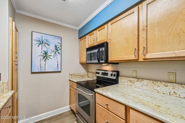 329 SUNRISE Circle, Neptune Beach, FL 32266