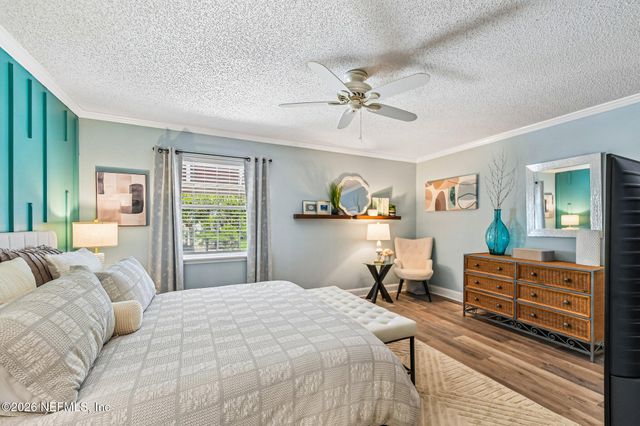 329 SUNRISE Circle, Neptune Beach, FL 32266