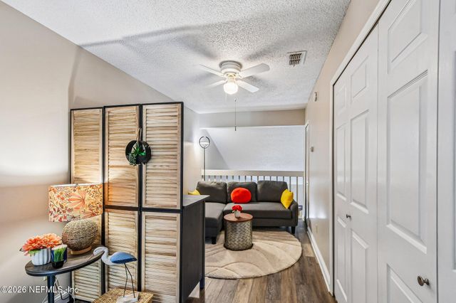 329 SUNRISE Circle, Neptune Beach, FL 32266
