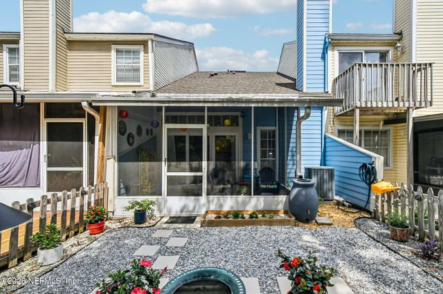 329 SUNRISE Circle, Neptune Beach, FL 32266