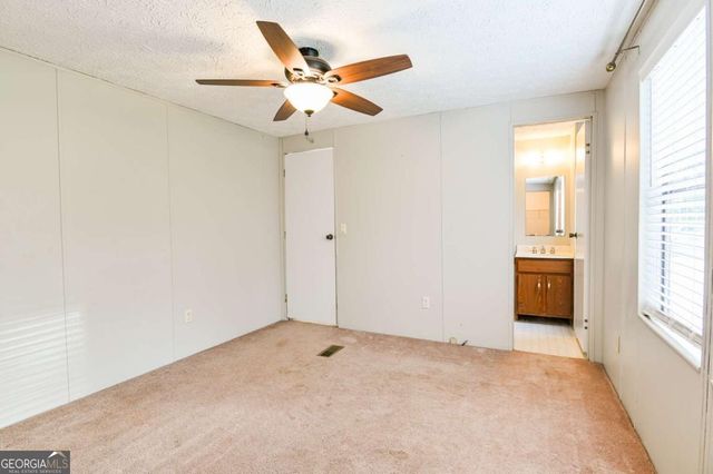 50 Clark Circle, Lexington, GA 30648