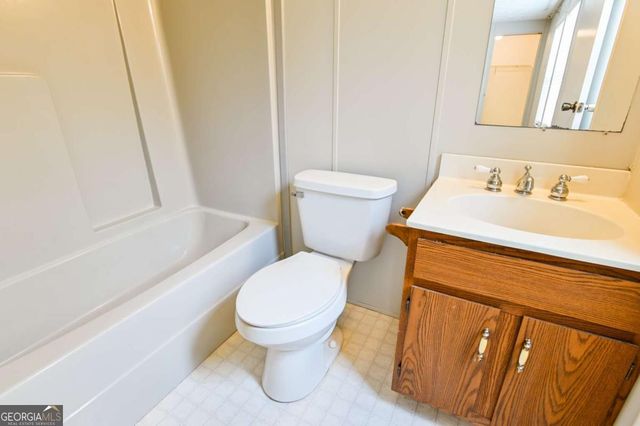 50 Clark Circle, Lexington, GA 30648