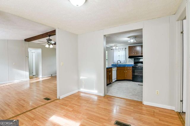 50 Clark Circle, Lexington, GA 30648