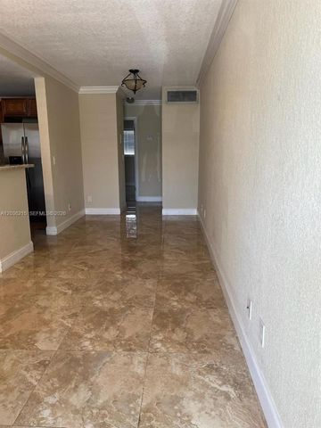 5201 NE 24th Ter A206, Fort Lauderdale, FL 33308