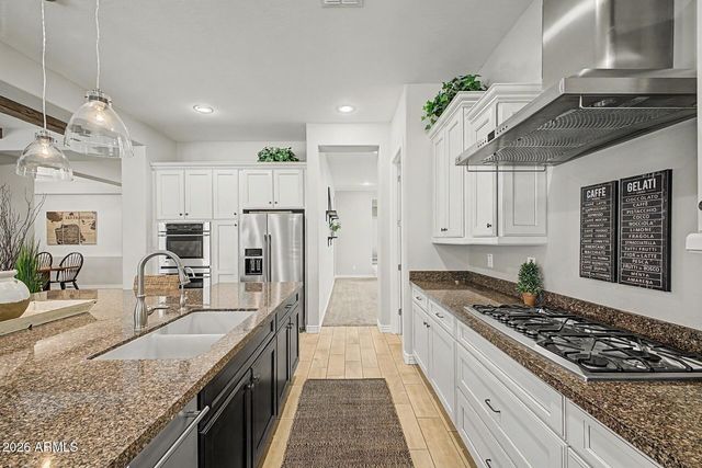 750 W ENFIELD Way, Chandler, AZ 85286