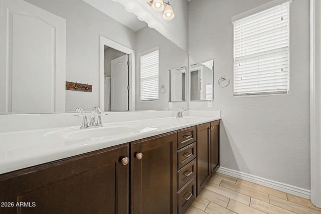 750 W ENFIELD Way, Chandler, AZ 85286