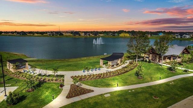 2216 Lila Skye Lane, Friendswood, TX 77546