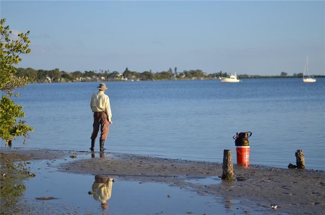 3030 N BEACH ROAD C, Englewood, FL 34223