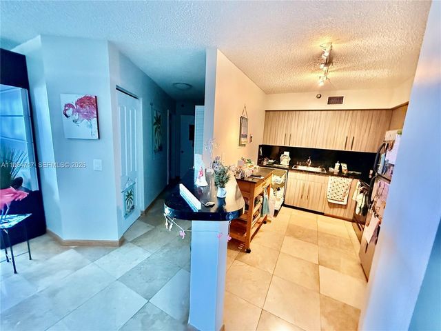 3400 NE 192nd Street 710, Aventura, FL 33180