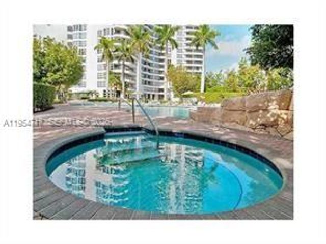 3400 NE 192nd Street 710, Aventura, FL 33180