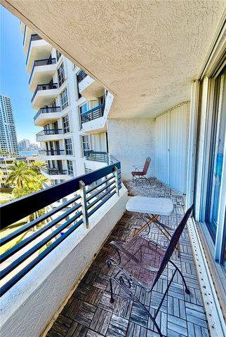 3400 NE 192nd Street 710, Aventura, FL 33180