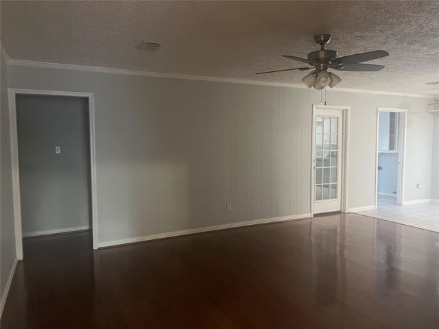 11107 Sageking Drive, Houston, TX 77089