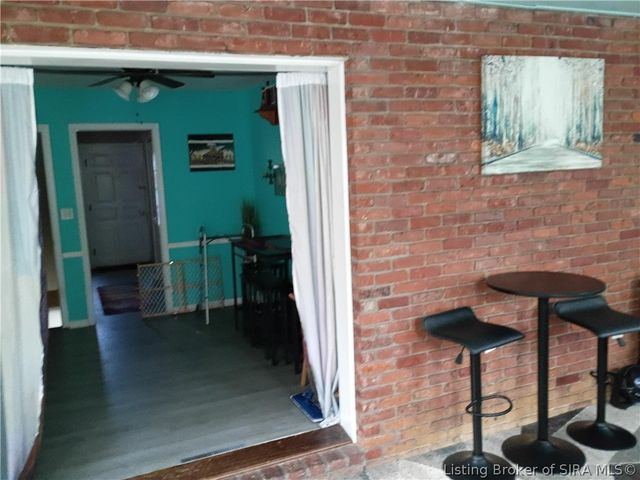 17 Martin Drive, New Albany, IN 47150