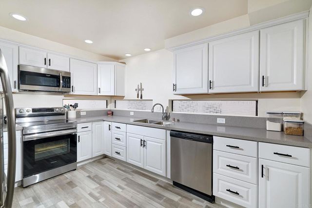 1935 Sunset Drive 45, Escondido, CA 92025