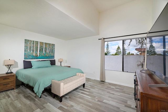 1935 Sunset Drive 45, Escondido, CA 92025