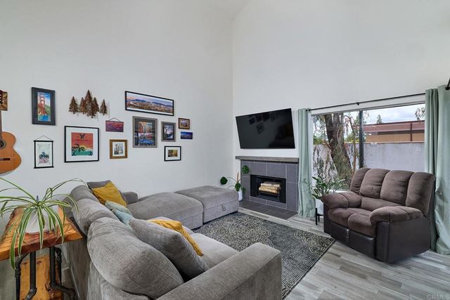 1935 Sunset Drive 45, Escondido, CA 92025